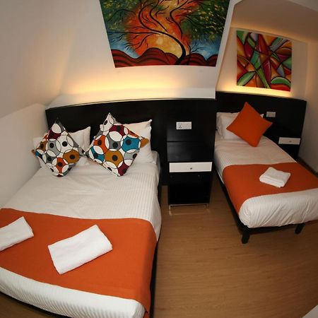 Heathrow Inn Hotel Хитроу Экстерьер фото