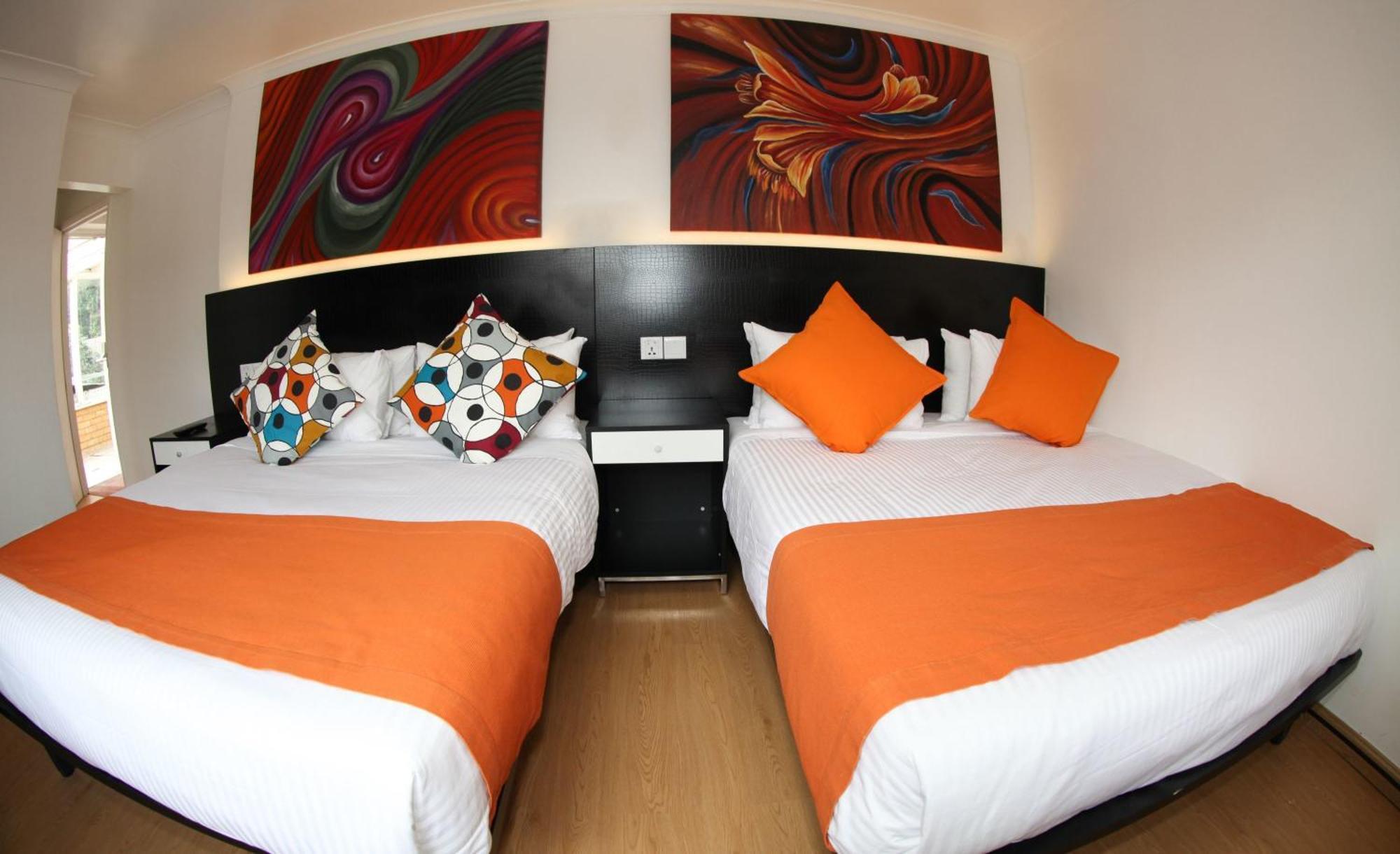 Heathrow Inn Hotel Хитроу Экстерьер фото